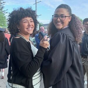 Meet your Poshers, Jada,Jessica & Justine 🥰